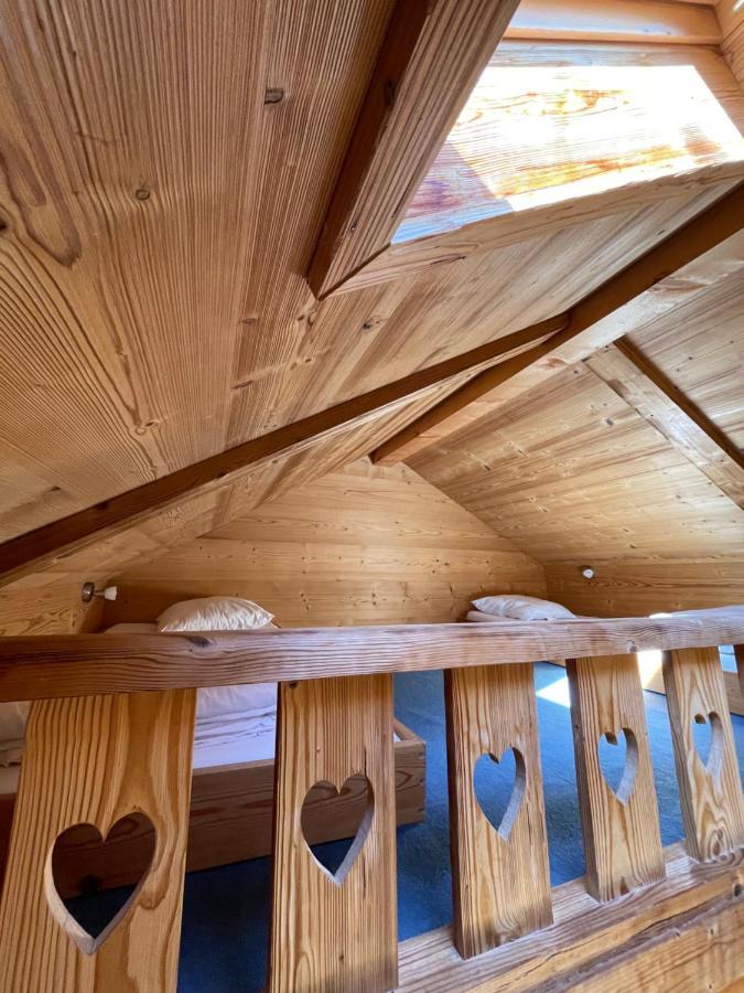 "Chalet Les Aravis" Chalet Et Appartements ル・グラン・ボルナン エクステリア 写真