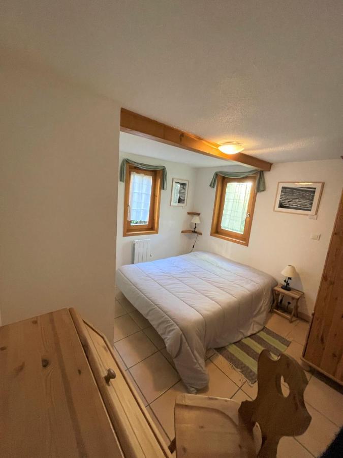 "Chalet Les Aravis" Chalet Et Appartements ル・グラン・ボルナン エクステリア 写真
